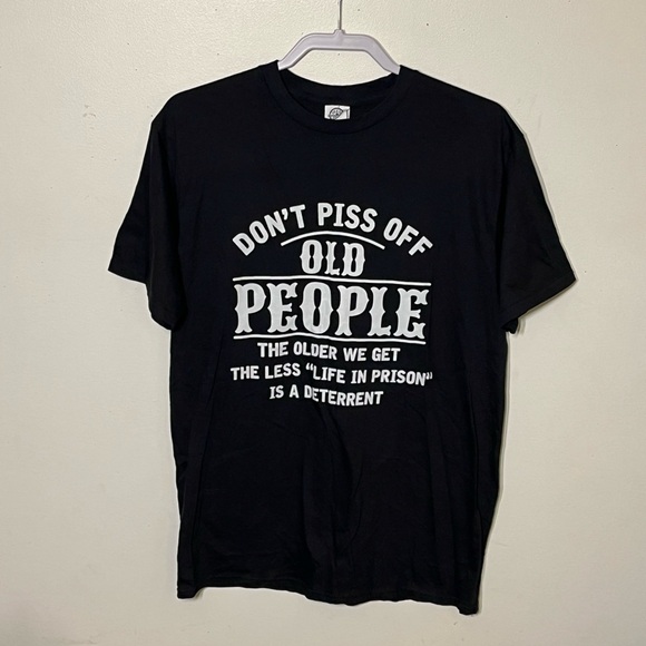 🆕Delta Ring Spun black graphic tee. Size M. NWT. - Picture 2 of 11